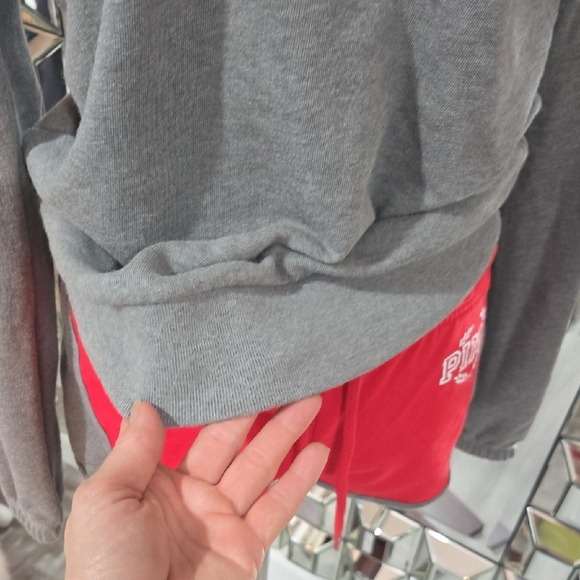 PINK Victoria's Secret Gray Hoodie Sweatshirt And Matching Shorts - Picture 8 of 9